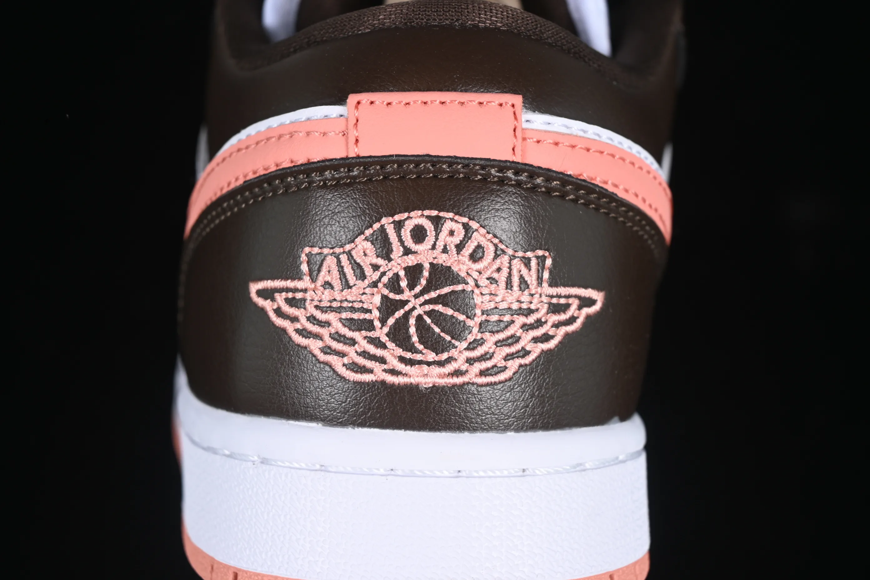 All Categories Air Jordan Jordan Series Basketball Shoes Air Jordan 1 Low Air Jordan 1 Low AJ1 Joe 1 Mocha Pink Low-top Cultural Leisure Sports Shoes DC0774-182